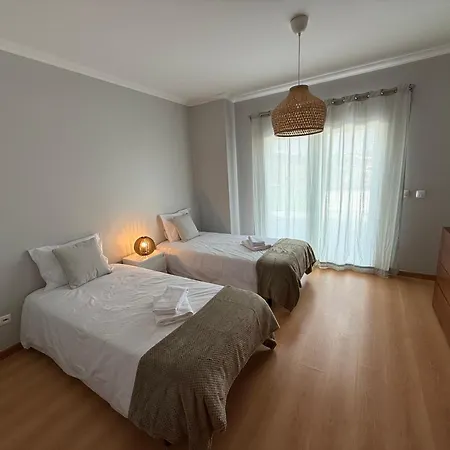 Casa De Ferias Lucena Daire Lourinhã