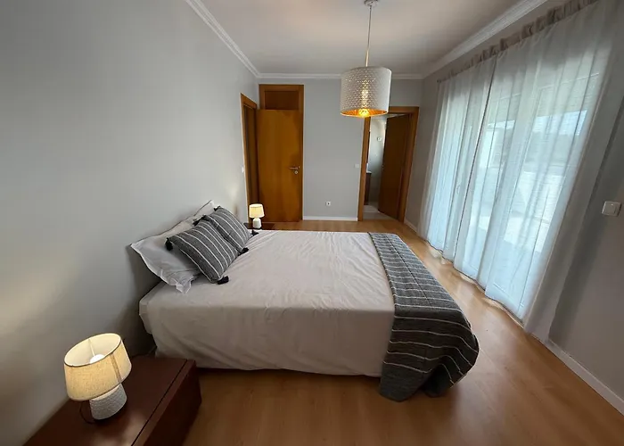 Casa De Ferias Lucena Apartman